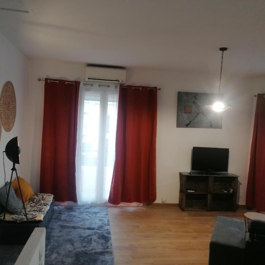 Lhacienda Apartment Marseille Bagian luar foto