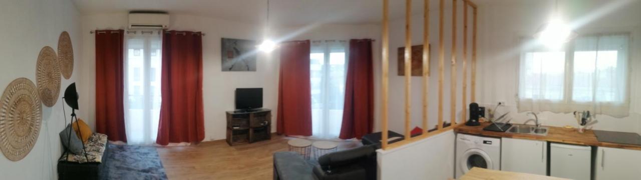 Lhacienda Apartment Marseille Bagian luar foto